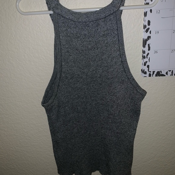 GRAY KNIT TANK TOP WITH NOTCH IN FRONT - Picture 3 of 3